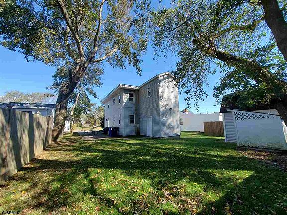 4th image of 8 Saint Andrews Pl