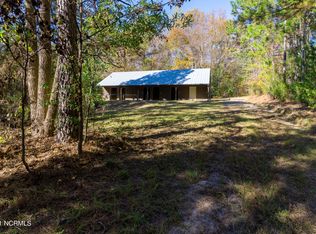 Devins Dr, Vass, NC 28394