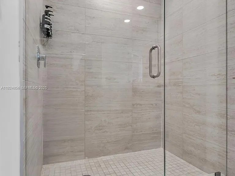 3900 Biscayne Blvd #S-312 — Photo 10