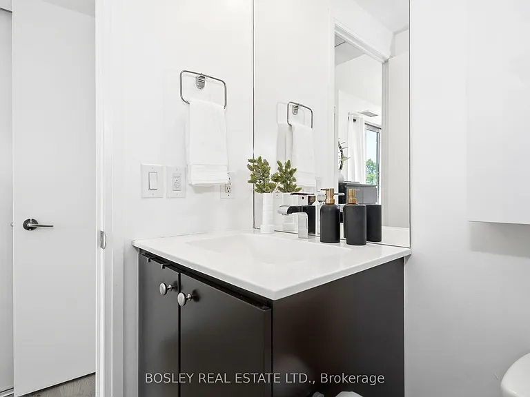 25 Cole St #317 — Photo 18