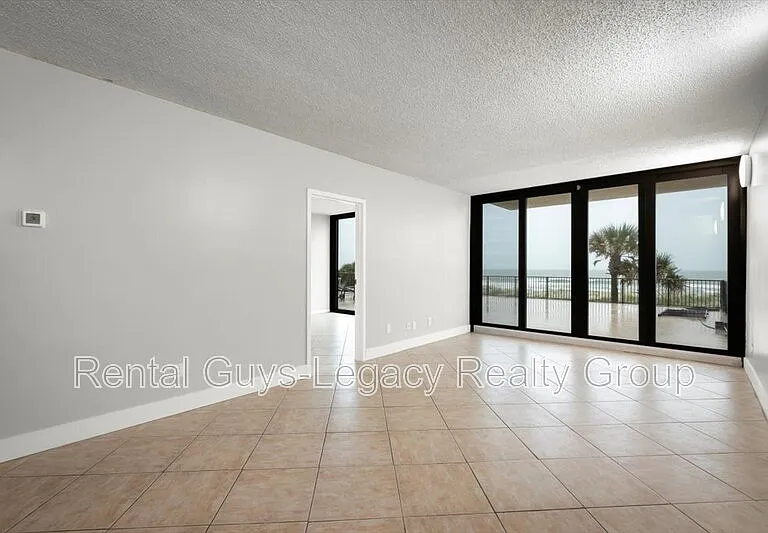 601 1st St S #2H — Photo 7