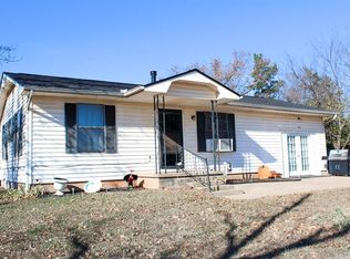 8801 N Bryant Rd, Guthrie, OK 73044