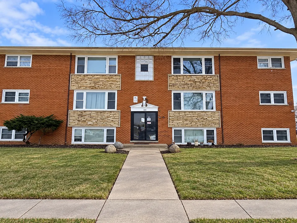 555 N Valerie Ln #1
