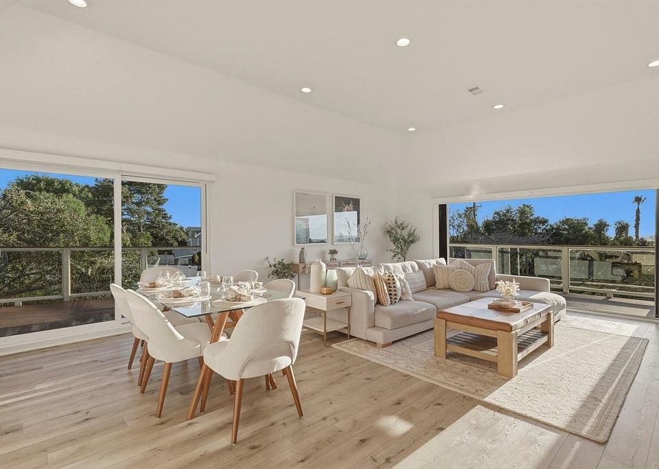 1st image of 1712 Burgundy Rd