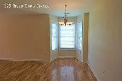 3 bed, 1400 sqft, $1,525 — Photo 4
