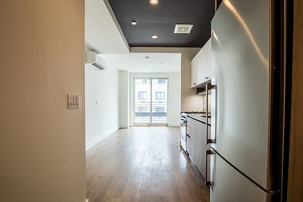 Rented by Nooklyn NYC LLC | media 49