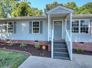 6014 Grinton Rd, North Chesterfield, VA 23234