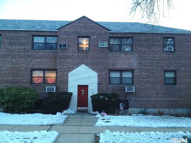 1st image of 15541 81st St