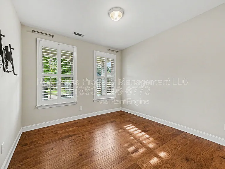 2259 Prairie Rd — Photo 22