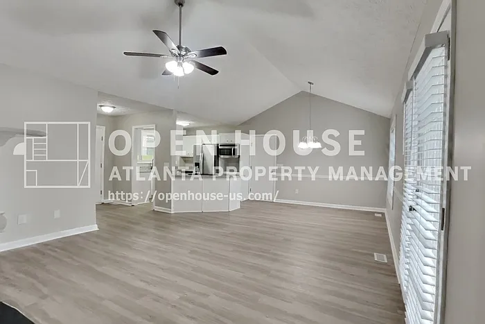 5493 Riverchase Dr — Photo 4