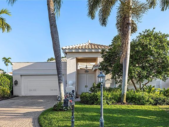 4th image of 7932 Grand Bay DR #26
