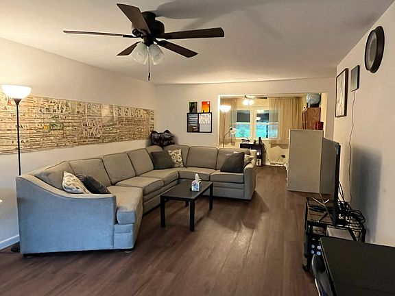 2nd image of 413 N Loyland Dr