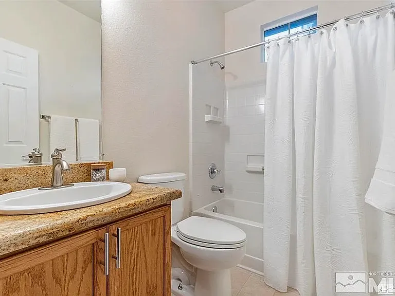 9725 Cattail Cir — Photo 12