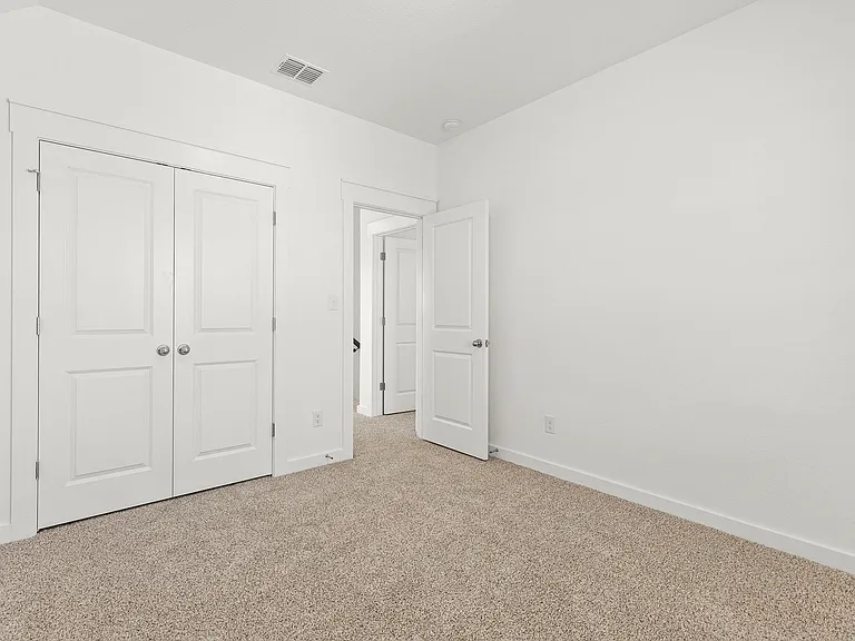 108 Hartson Dr — Photo 23
