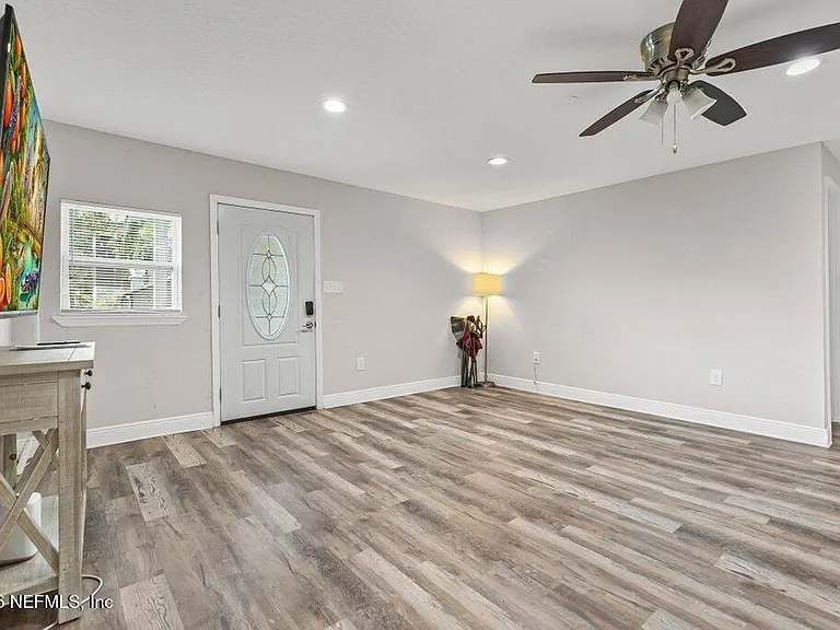 600 Lemon St — Photo 17