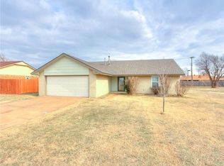 1513 S 13th St, Kingfisher, OK 73750