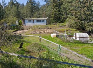 211 Crestview Dr, Friday Harbor, WA 98250