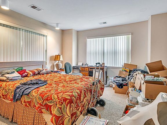 3rd image of 240 Wimbledon Dr APT 11