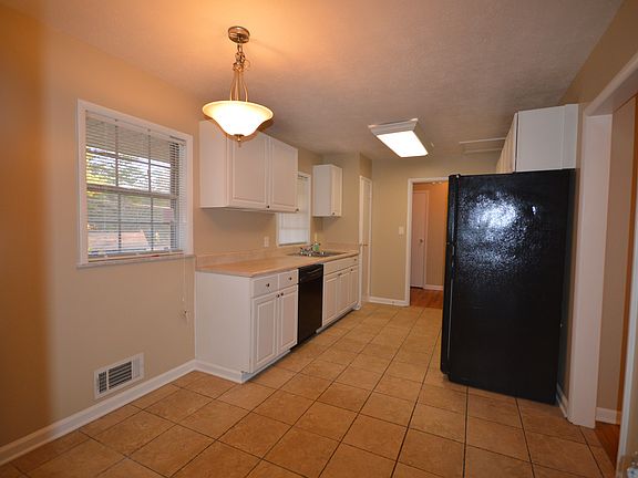 4th image of 6423 Birch Glen Dr