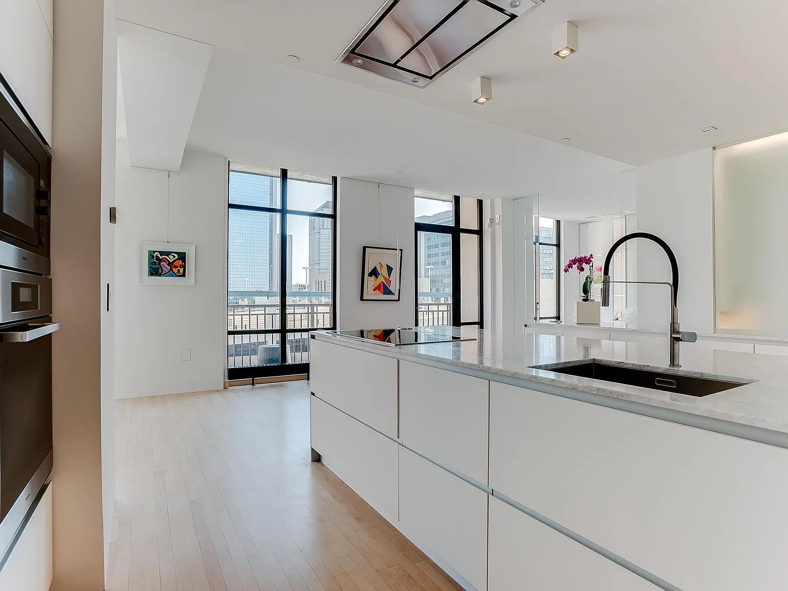 1 bed, 2.0 bath, 1441 sqft, $3,495 — Photo 4