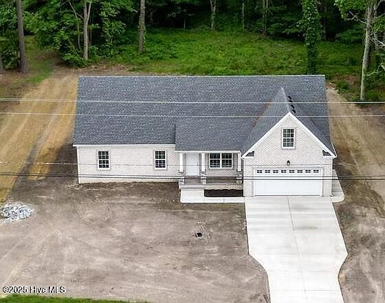 1st image of 1064 Tulls Creek Rd Road