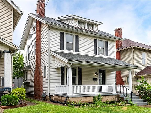 3rd image of 723 Creighton Ave