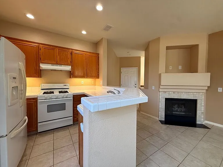 10929 Caminito Arcada — Photo 4
