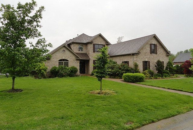 1st image of 5651 Woodcrest Ln