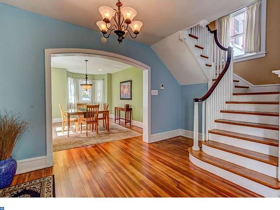 3rd image of 101 Myrtle Ave