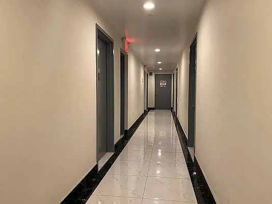 Rented by Owner | media 9