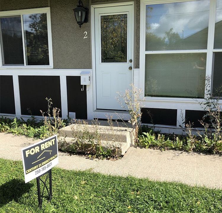 1st image of 9304 102nd Ave #2