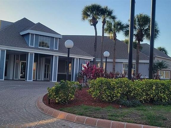 3rd image of 3100 PARKWAY BOULEVARD #737