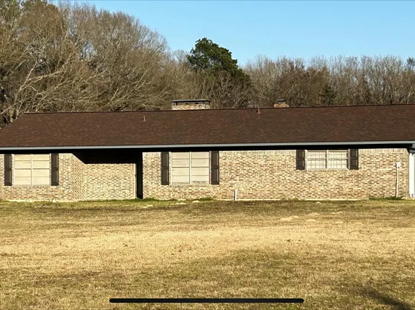 192 County Road 3111, De Kalb, TX 75559