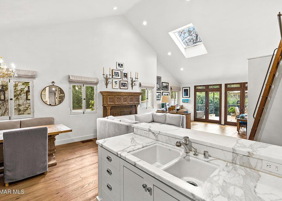 29095 Lakeshore Dr, Agoura Hills, CA 91301 Zillow