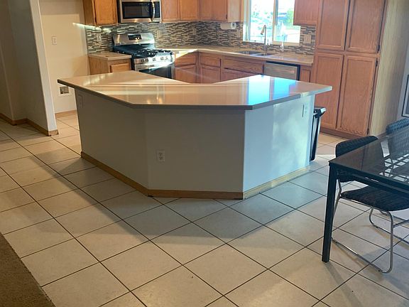 5th image of 14648 El Evado Ct