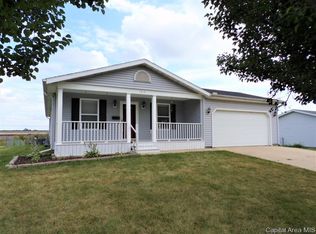 1615 Meadow Lark Dr, Galesburg, IL 61401
