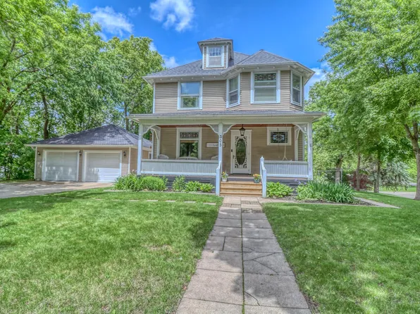 305 1st Ave SE, Pelican Rapids, MN 56572