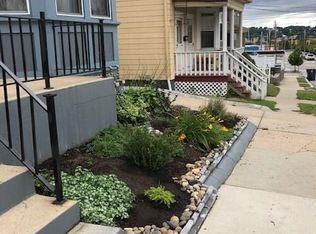 25 10th St, Providence, RI 02906