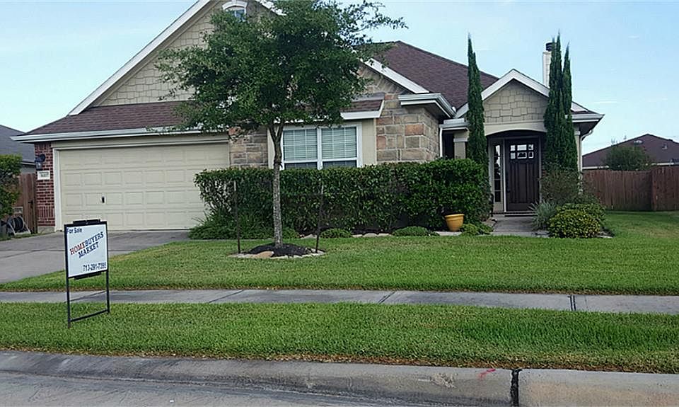 1st image of 16107 Range Valley Ln