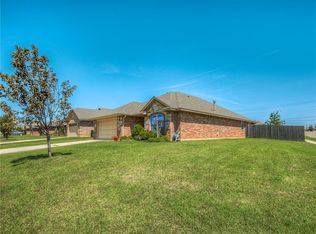 1433 Spoonwood Rd, Norman, OK 73071
