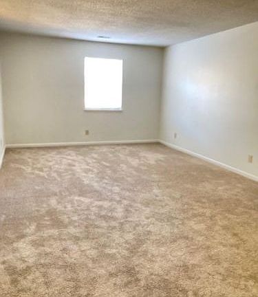 2nd image of 1313 Hudson Ave APT 8