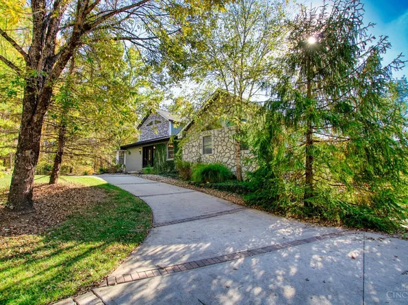 1819 Country Ln, Goshen, OH 45122