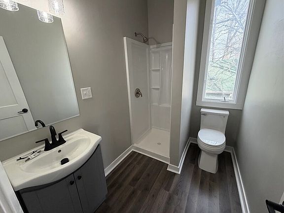 5th image of 3251 Orchard St #A