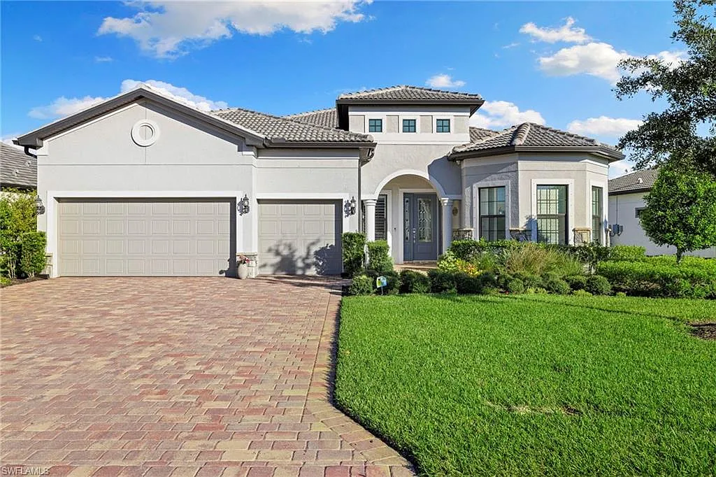 3 bed, 3.0 bath, 2488 sqft, $15,000 — Photo 1
