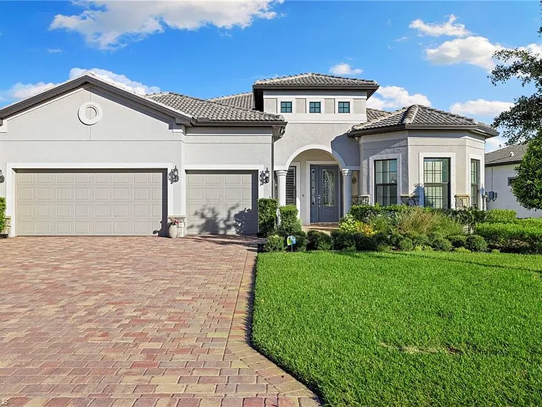 9124 Snowy Owl Way — Photo 1