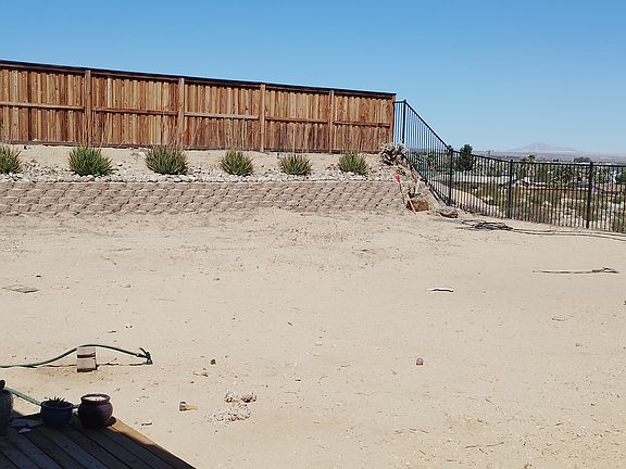 4th image of 74109 Manana Dr
