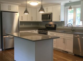 190 Forest Rd, West Yarmouth, MA 02673