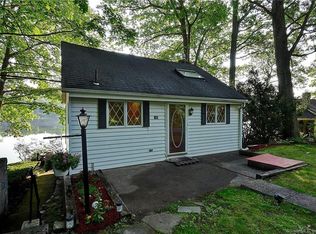 109 Pawnee Rd, Watertown, CT 06795