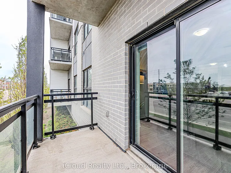 102 Grovewood Cmn #121 — Photo 39