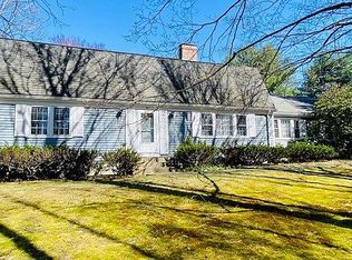 2 Sassamon Rd, Natick, MA 01760